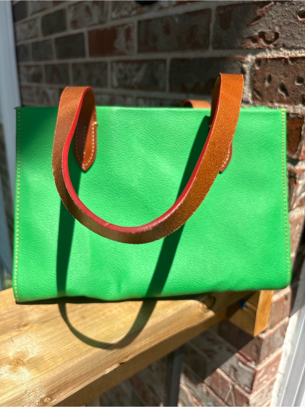Dooney & Bourke vintage vibrant green leather shopper tote handbag - Picture 5 of 11